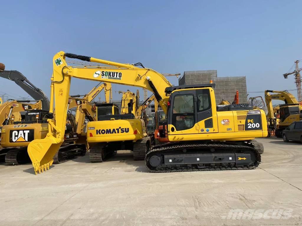 Komatsu pc200-8 Roomikekskavaatorid