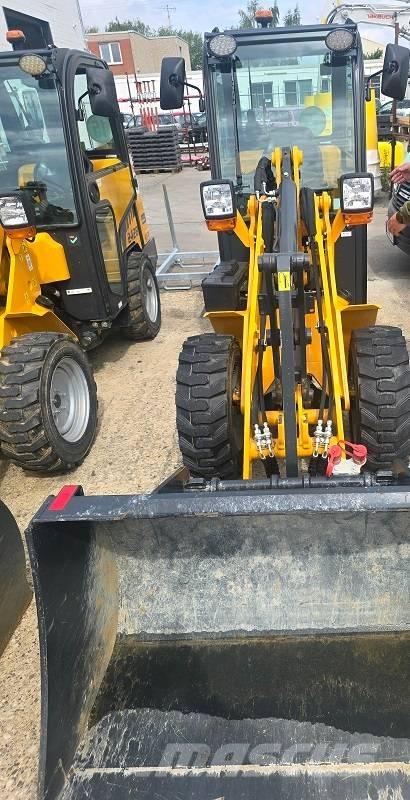 Schäffer 2428 SLT Kompaktlaadurid