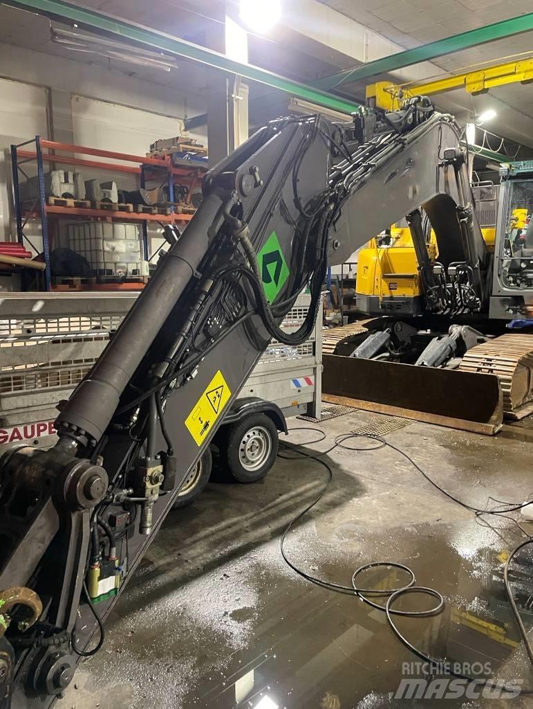Volvo ECR 235 E Roomikekskavaatorid