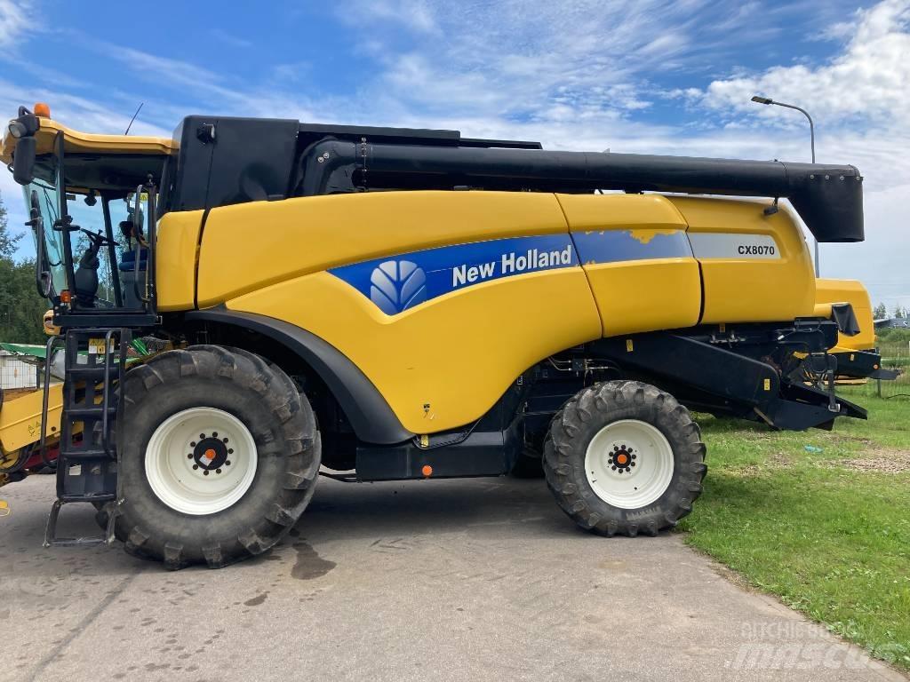 New Holland CX 8070 Teraviljakombainid