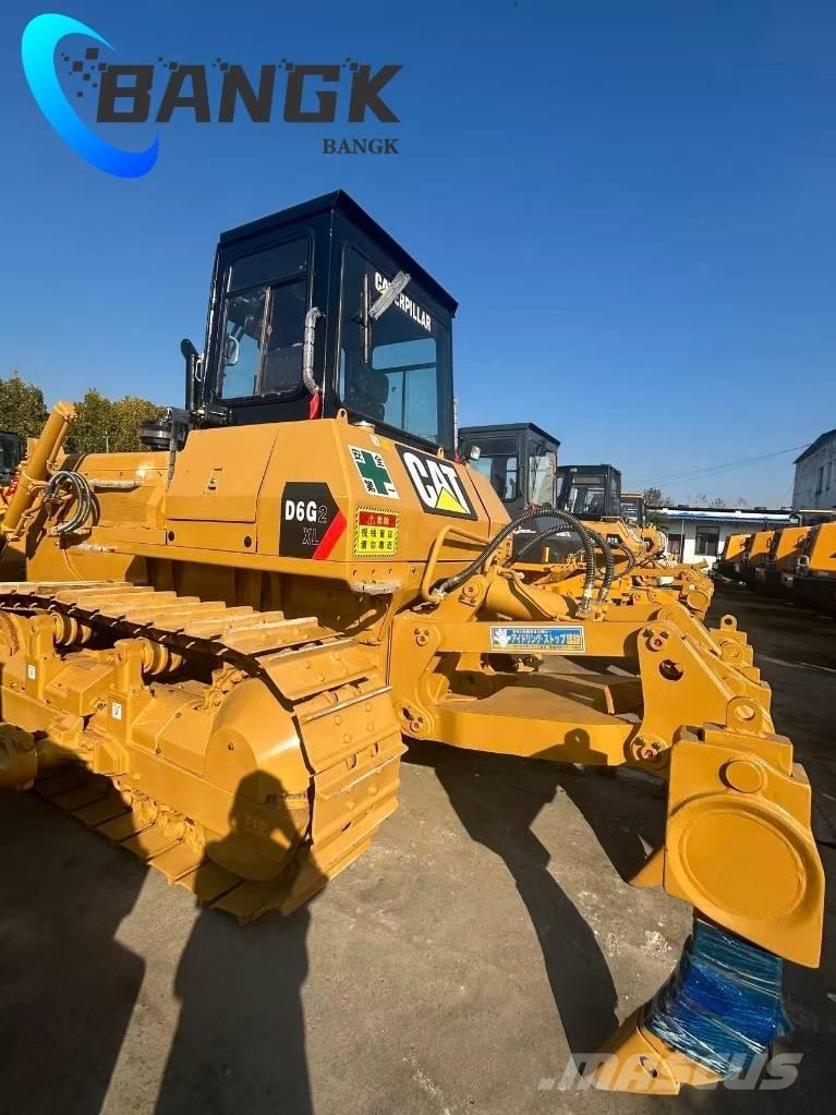 CAT D6G2CL Buldooserid