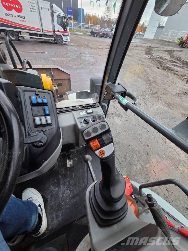 Kramer 8085 Rataslaadurid