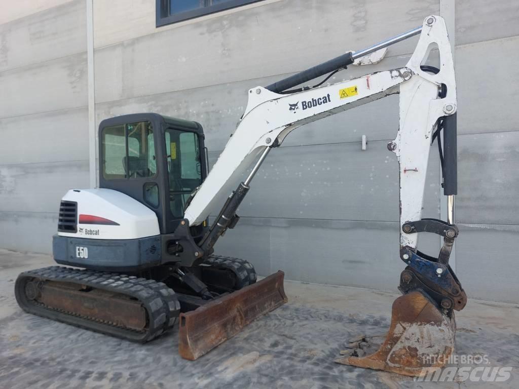 Bobcat E 50 EM Miniekskavaatorid < 7 t