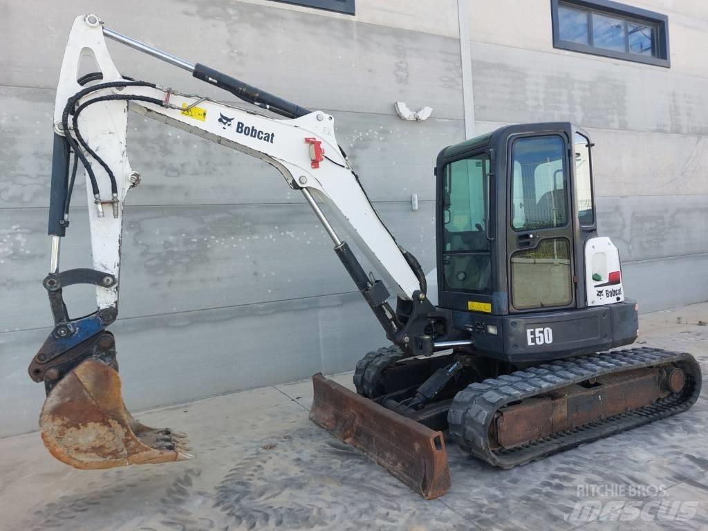 Bobcat E 50 EM Miniekskavaatorid < 7 t
