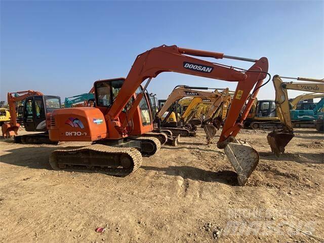 Doosan DH70-7 Miniekskavaatorid < 7 t