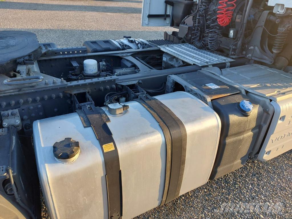 Volvo FH Sadulveokid