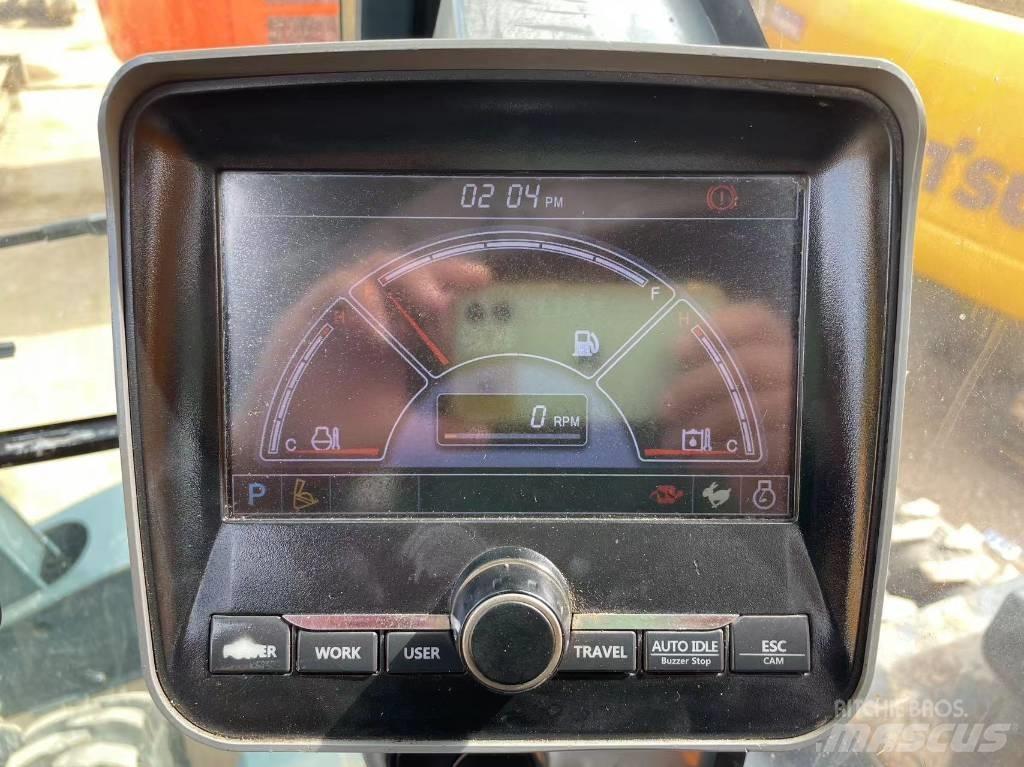 Hyundai R210W-9 Ratasekskavaatorid