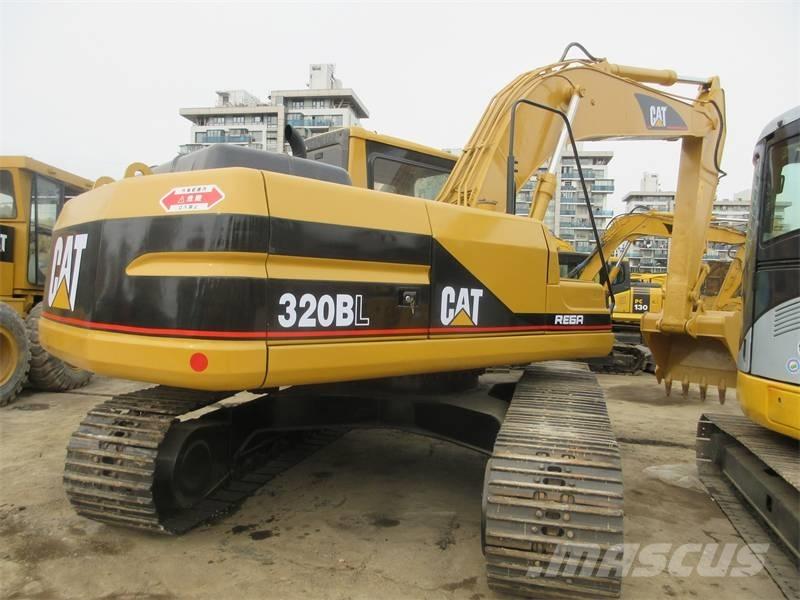 CAT 320 B L Roomikekskavaatorid