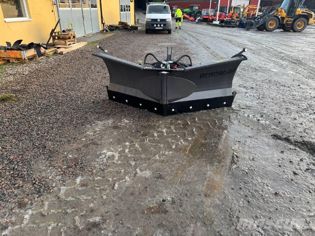 Pronar PUV 2400 M Lumesahad