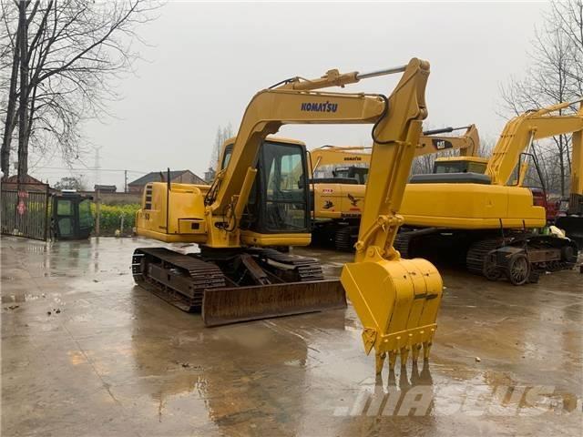 Komatsu PC 60-7 Roomikekskavaatorid