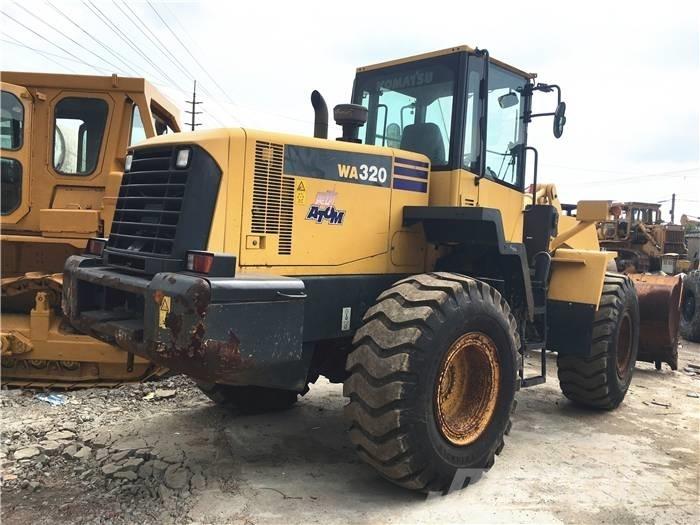 Komatsu WA 320-5 Rataslaadurid