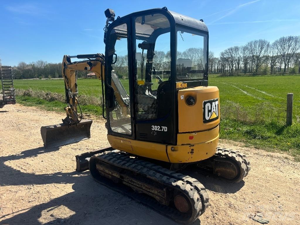 CAT 302.7 D Miniekskavaatorid < 7 t