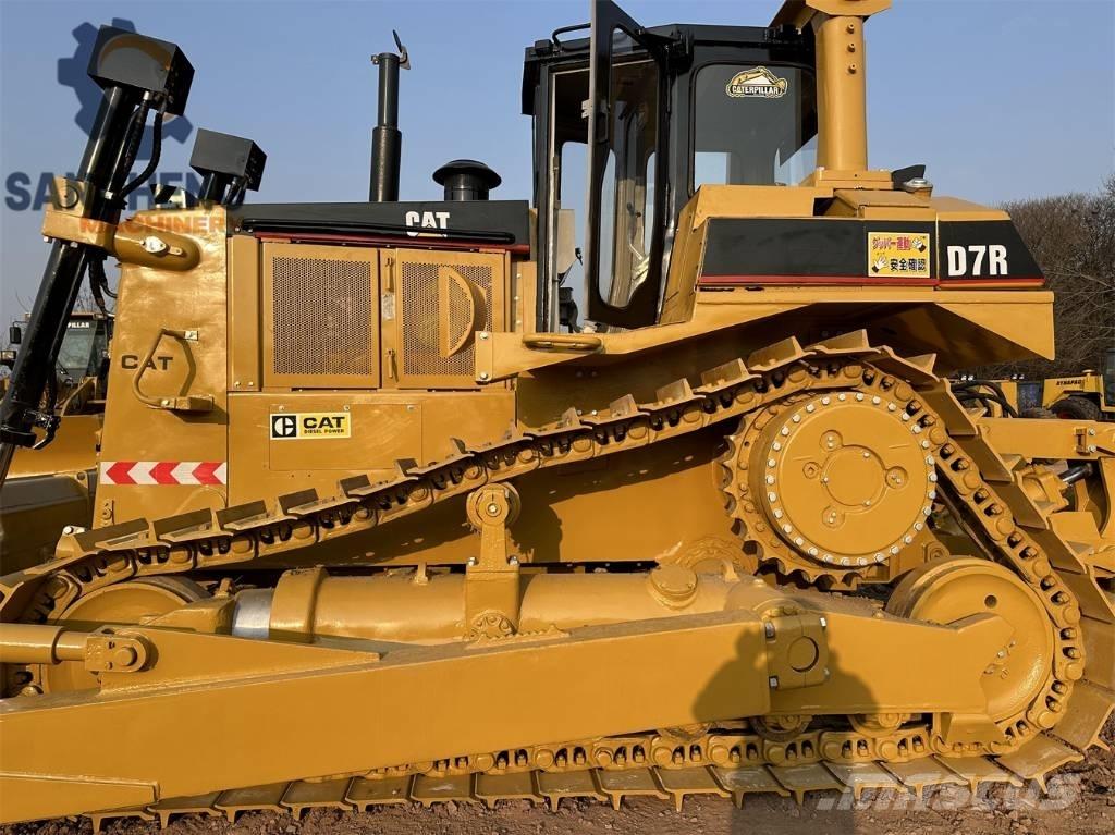 CAT D7R Buldooserid