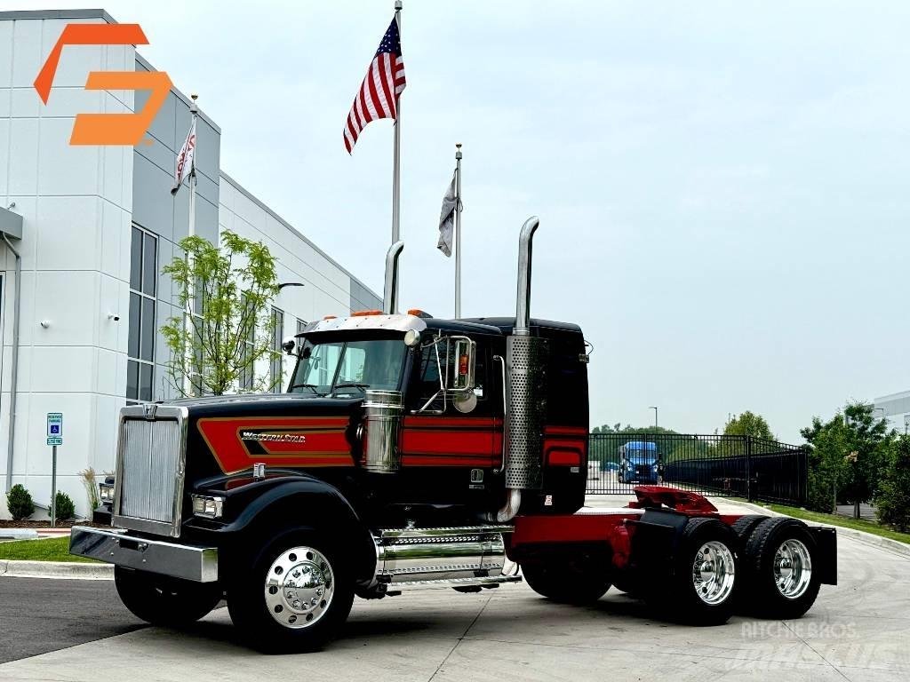 Western Star 4900 SF Sadulveokid