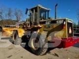 CAT Loader Rataslaadurid
