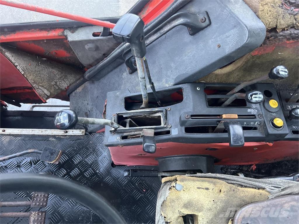 Valtra Valmet 705 Traktorid