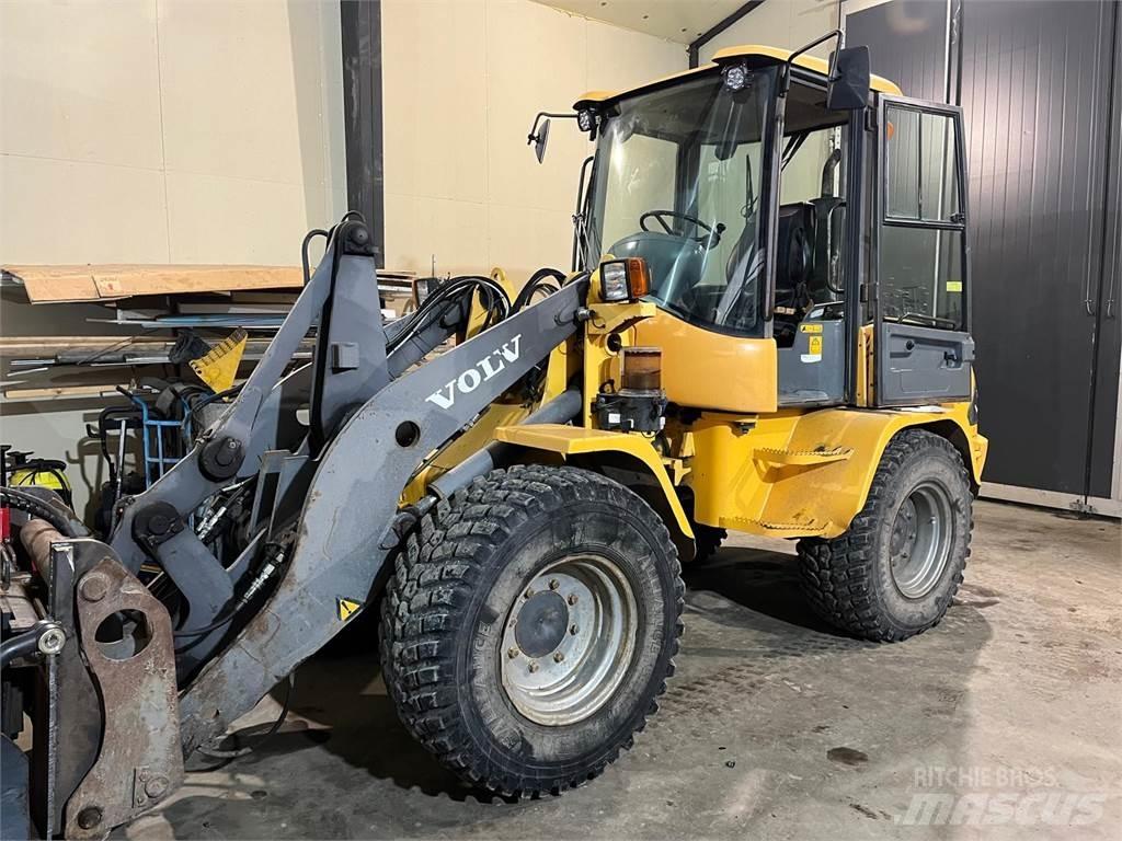 Volvo L35 TP/S Rataslaadurid