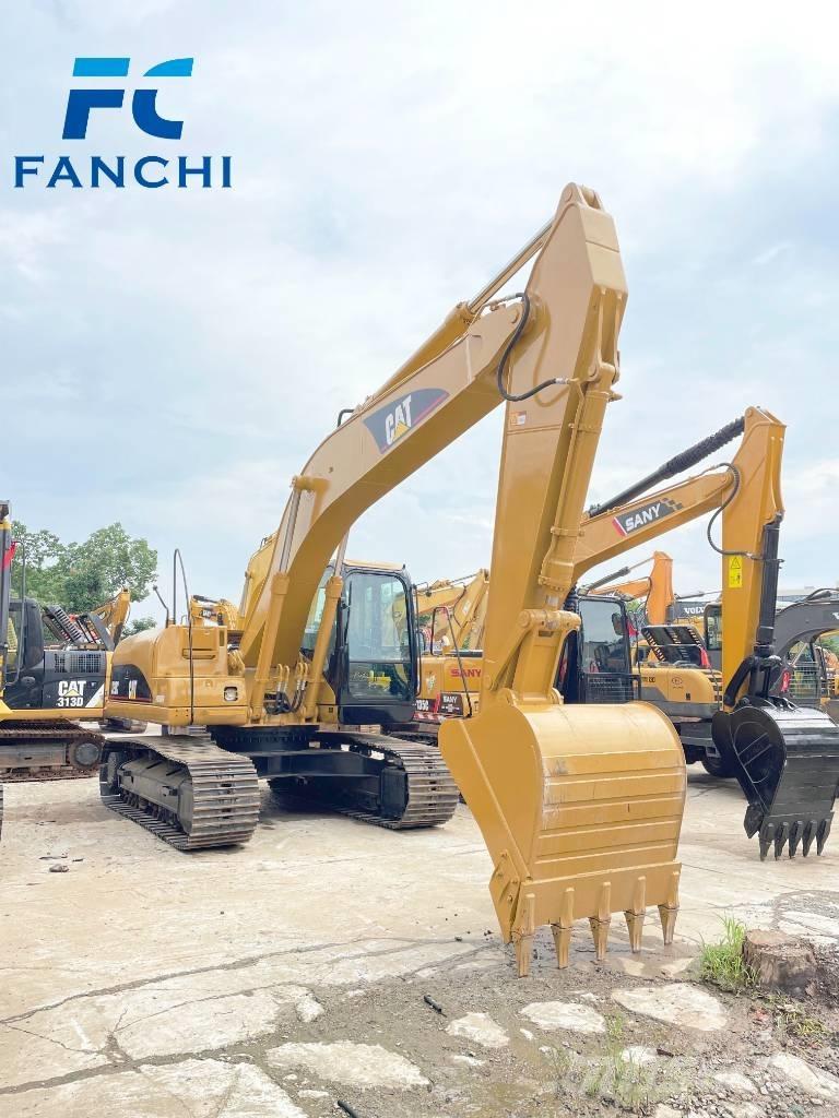 CAT 320 C Roomikekskavaatorid