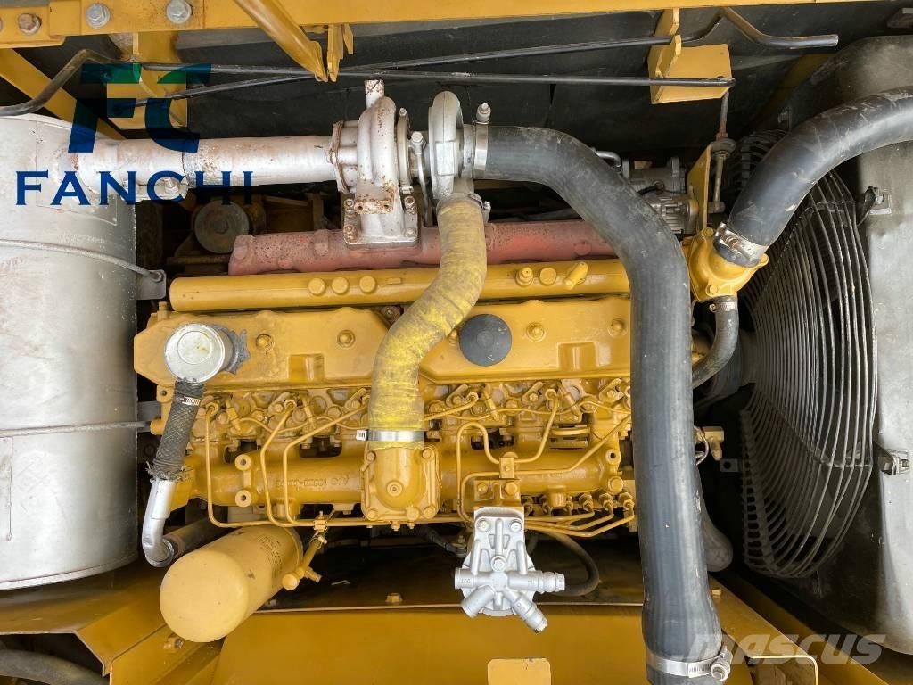 CAT 320 C Roomikekskavaatorid