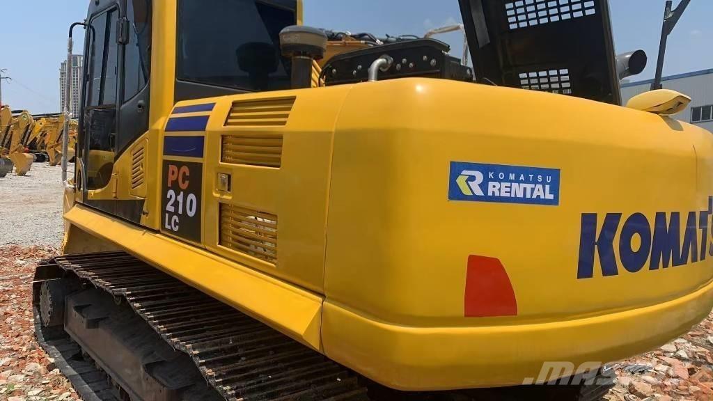 Komatsu PC 210 LC Roomikekskavaatorid