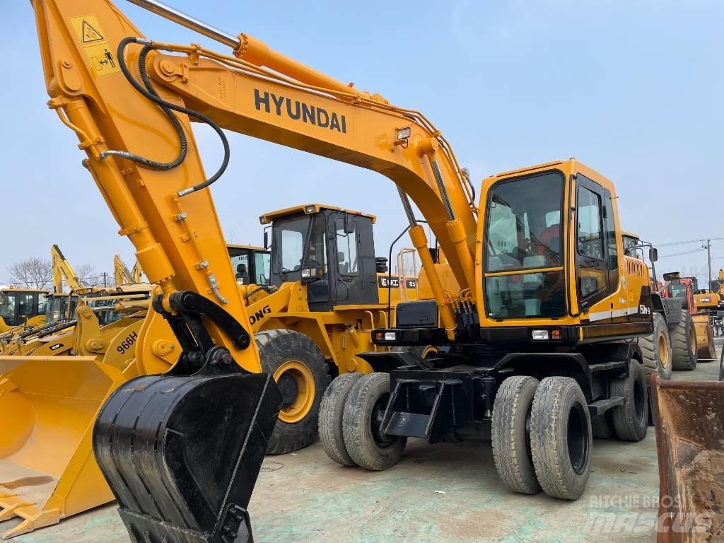 Hyundai R150W Ratasekskavaatorid