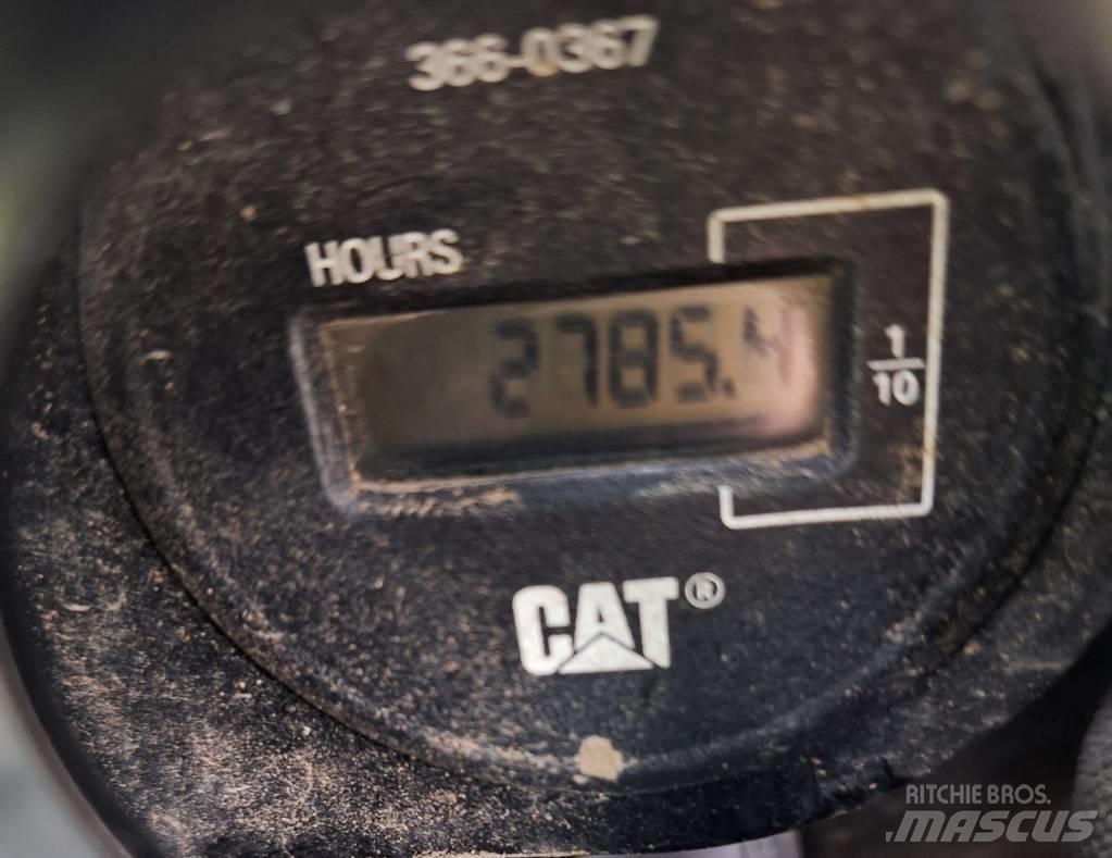 CAT 305 E2 + Powertilt Miniekskavaatorid < 7 t