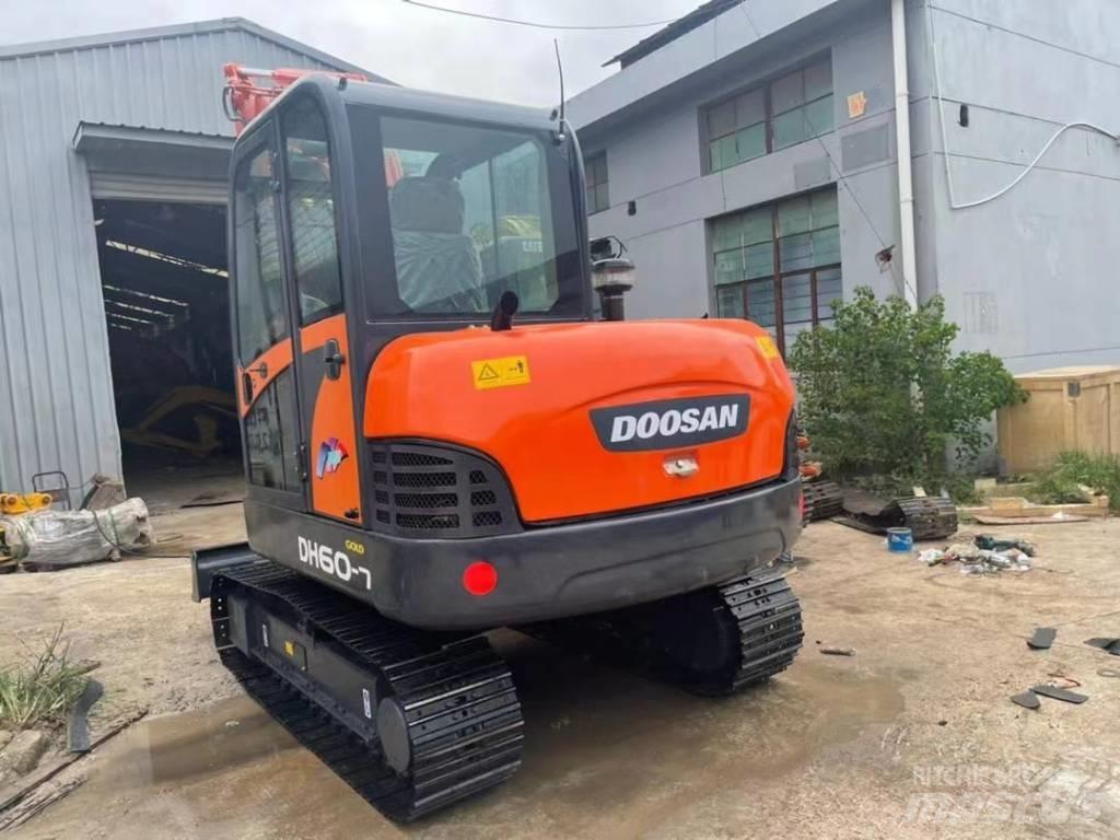 Doosan DH 60-7 Miniekskavaatorid < 7 t