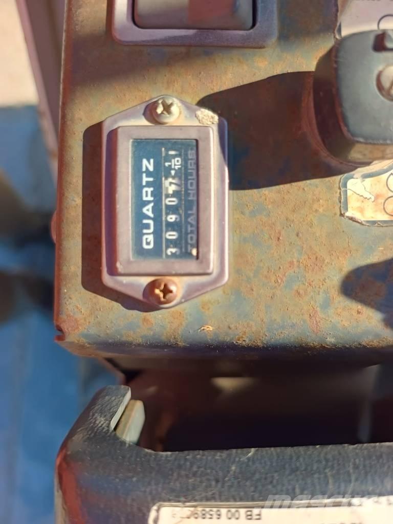 Bobcat 322 D Miniekskavaatorid < 7 t