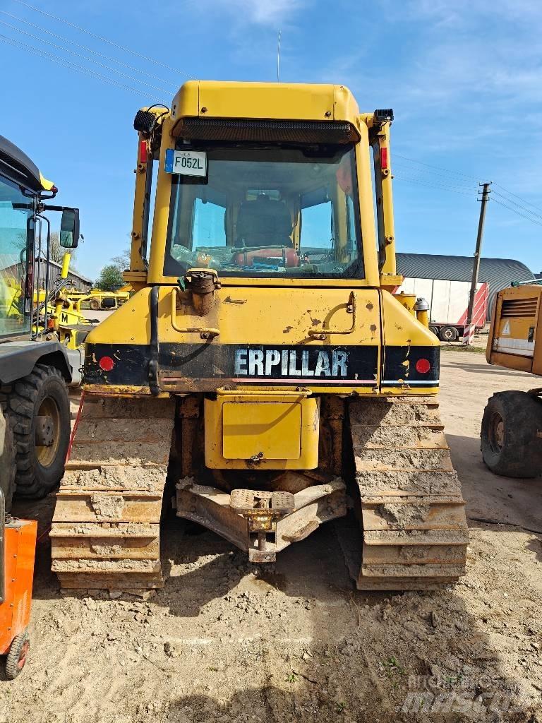 CAT D 5 N XL Buldooserid