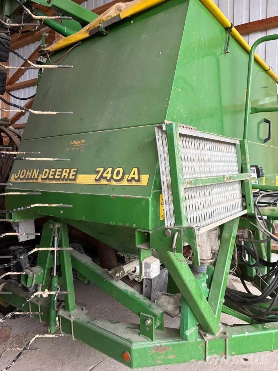 John Deere 740 A Külvikud