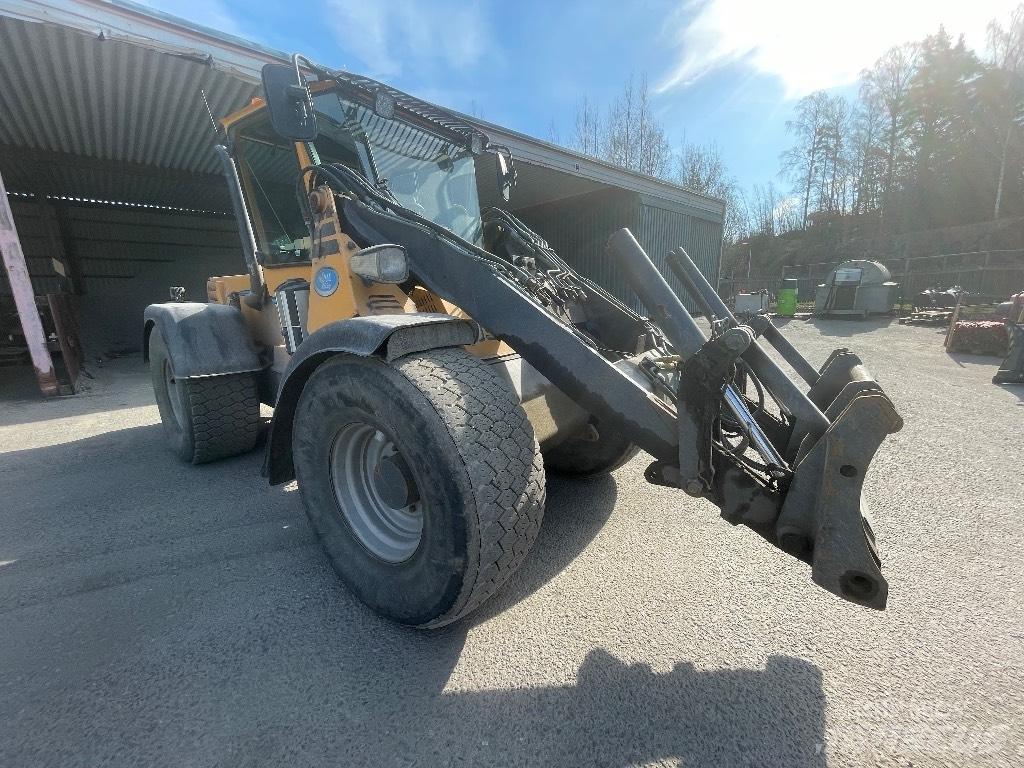 Wille 855C Kommunaalteenuste traktorid