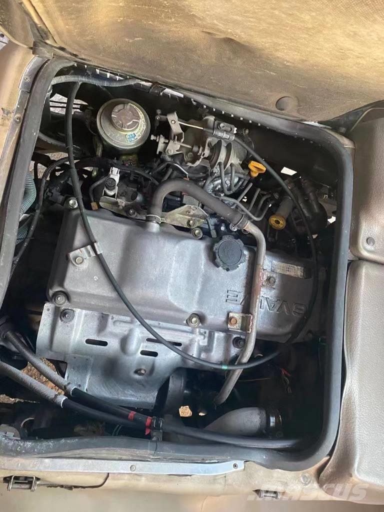 Toyota Coaster Bus Väikebussid