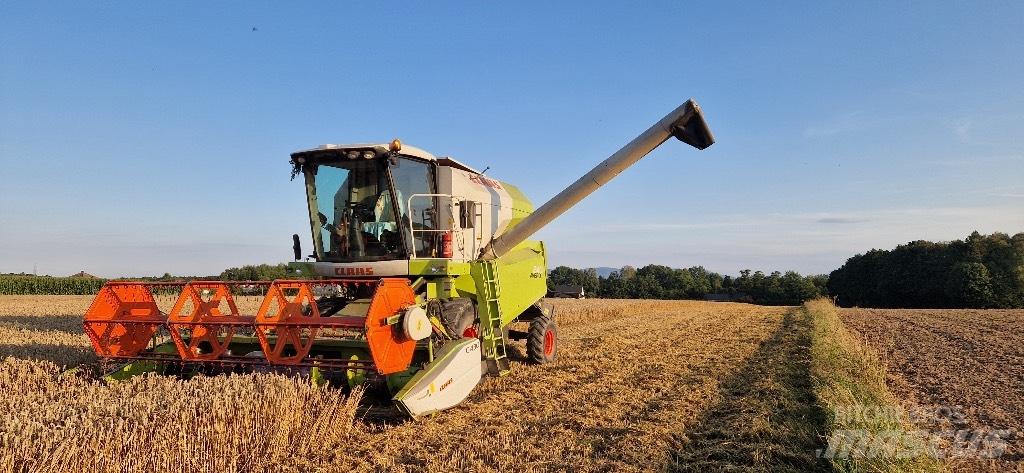 CLAAS Avero 240 Teraviljakombainid