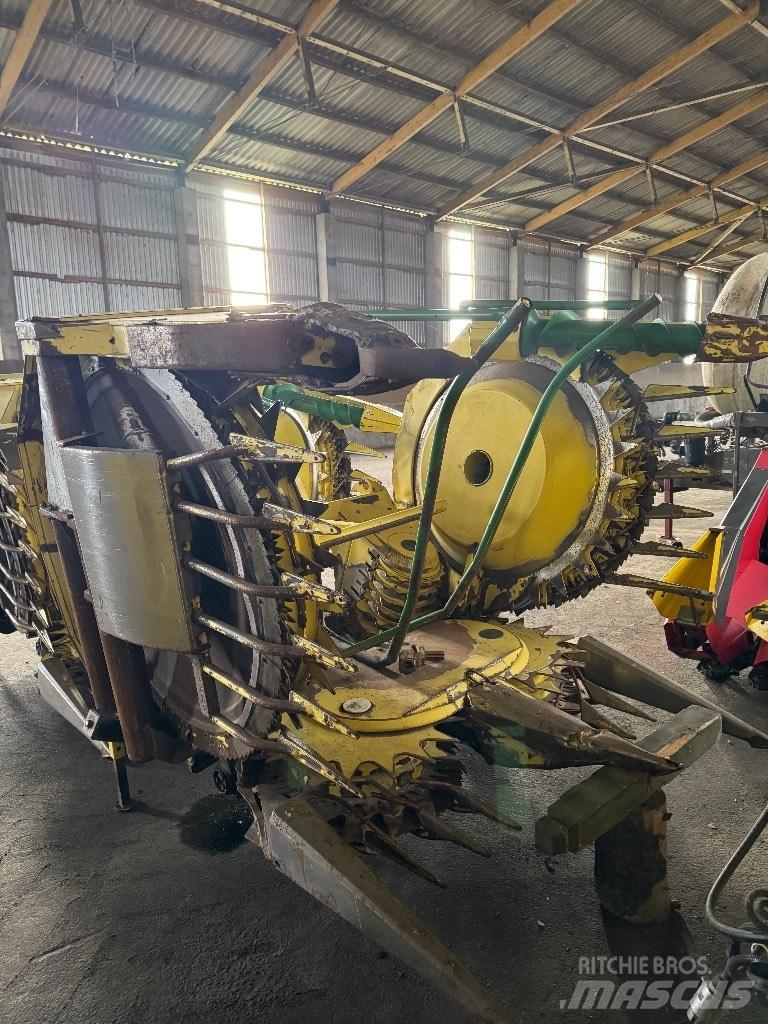 John Deere 7250 Silokombainid