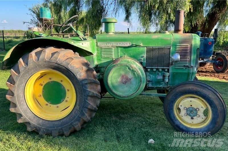John Deere Lance Traktorid