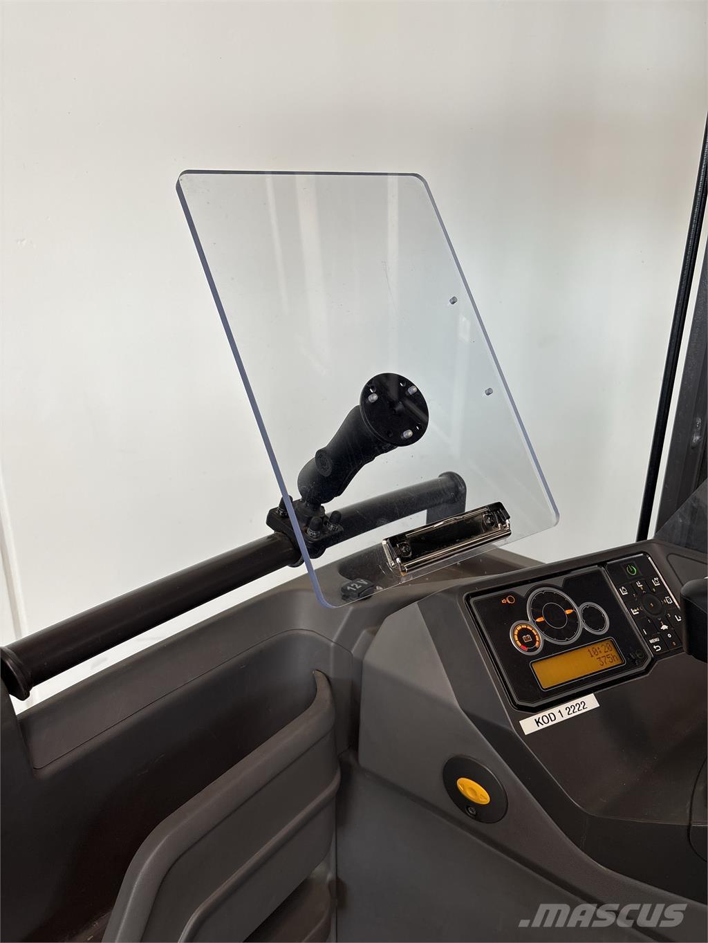 Atlet UMS160 Lükandmastiga tõstukid