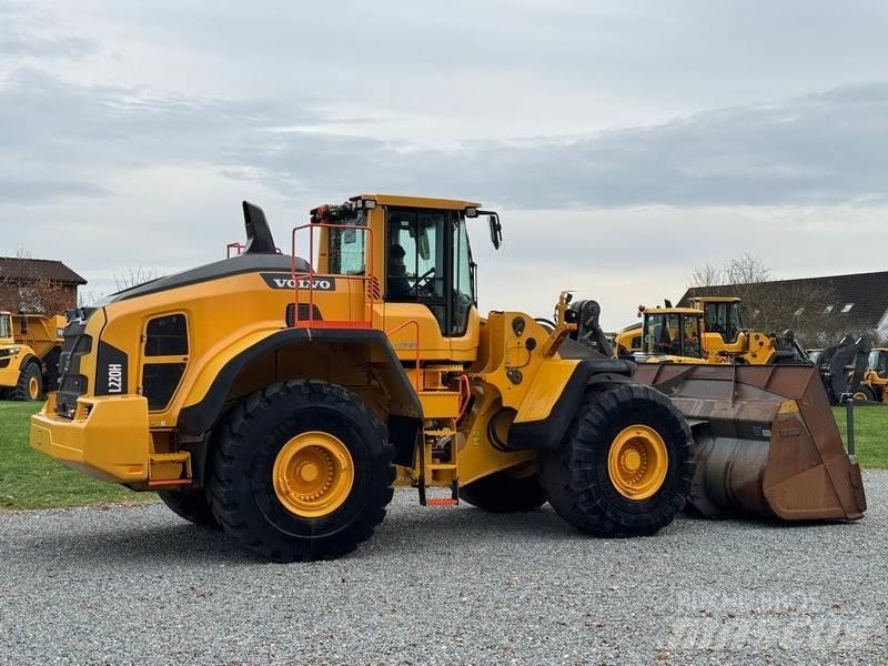 Volvo L 220 H Rataslaadurid
