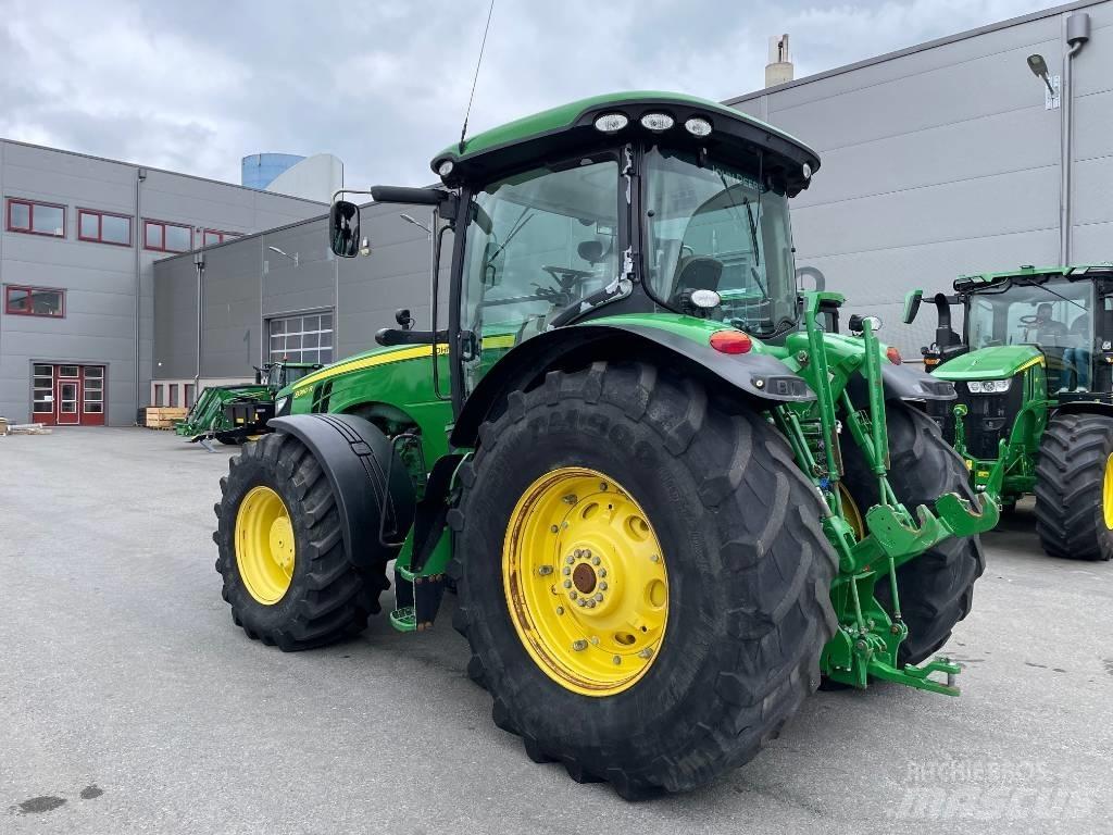 John Deere 8360 R Traktorid