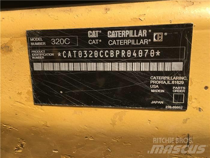 CAT 320 C Roomikekskavaatorid