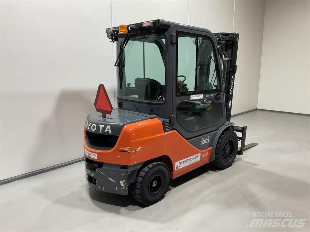 Toyota 52-8FDF30 Diiseltõstukid