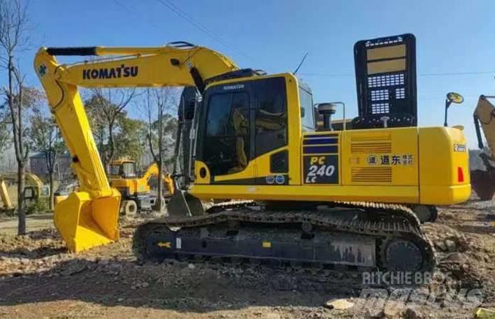 Komatsu PC 240 LC Roomikekskavaatorid