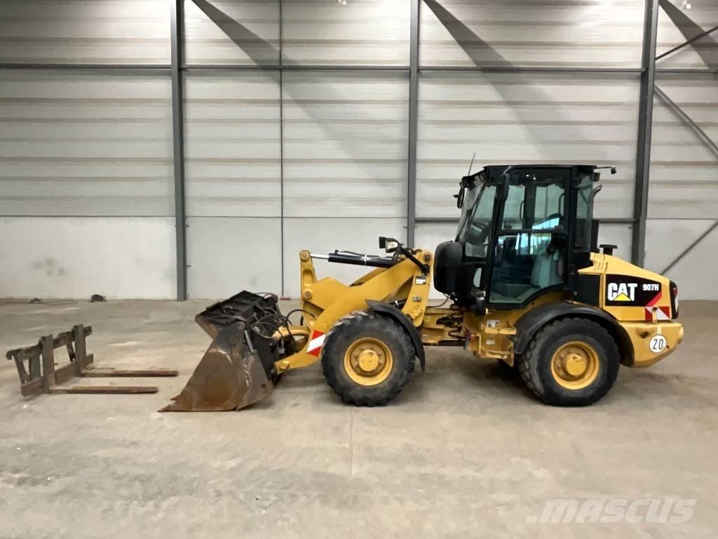 CAT 907 H 2 Rataslaadurid