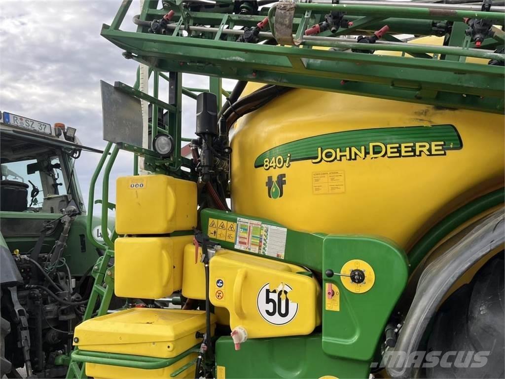 John Deere 840 TF Haagispritsid