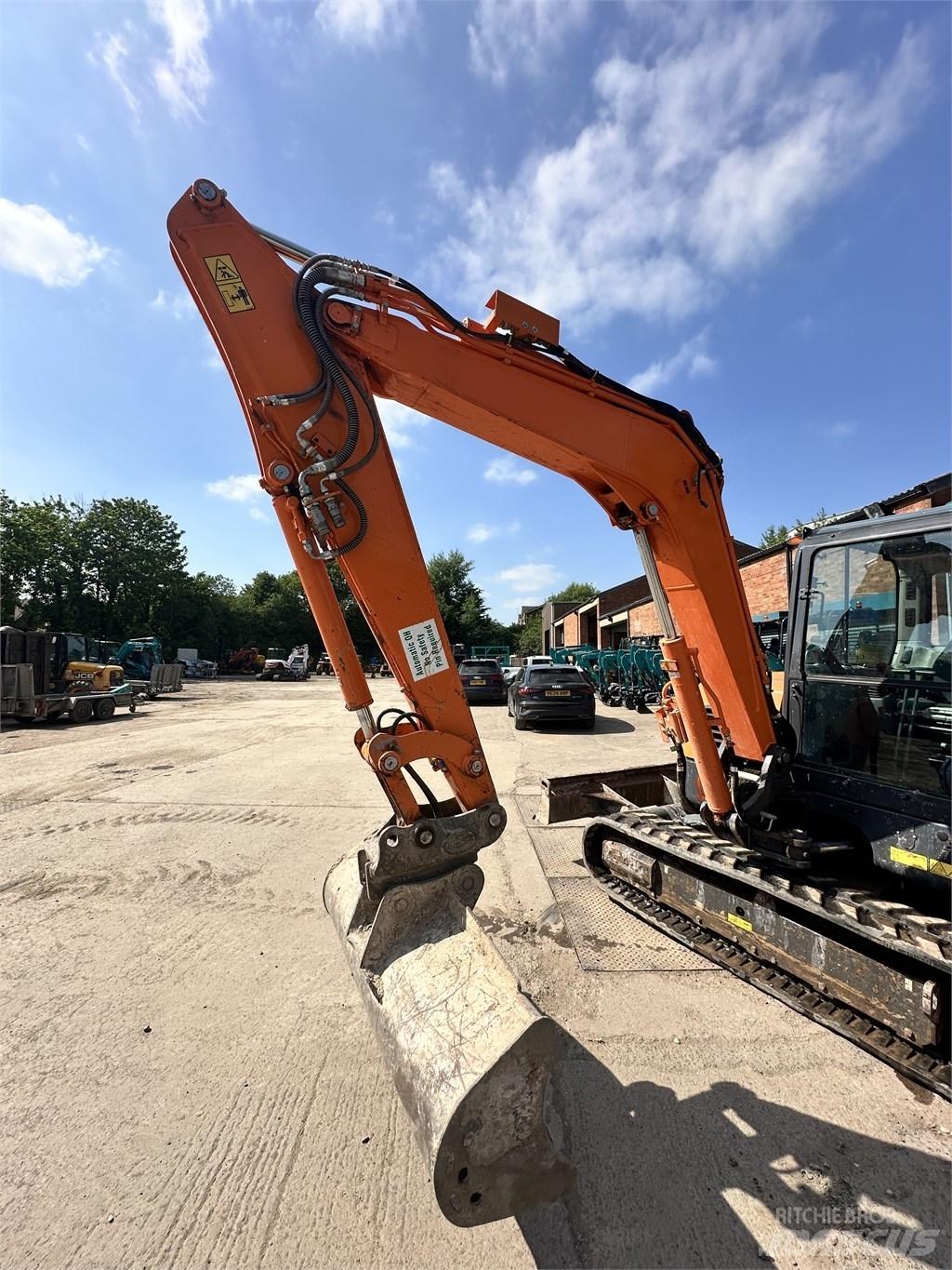 Doosan DX 63-3 Miniekskavaatorid < 7 t
