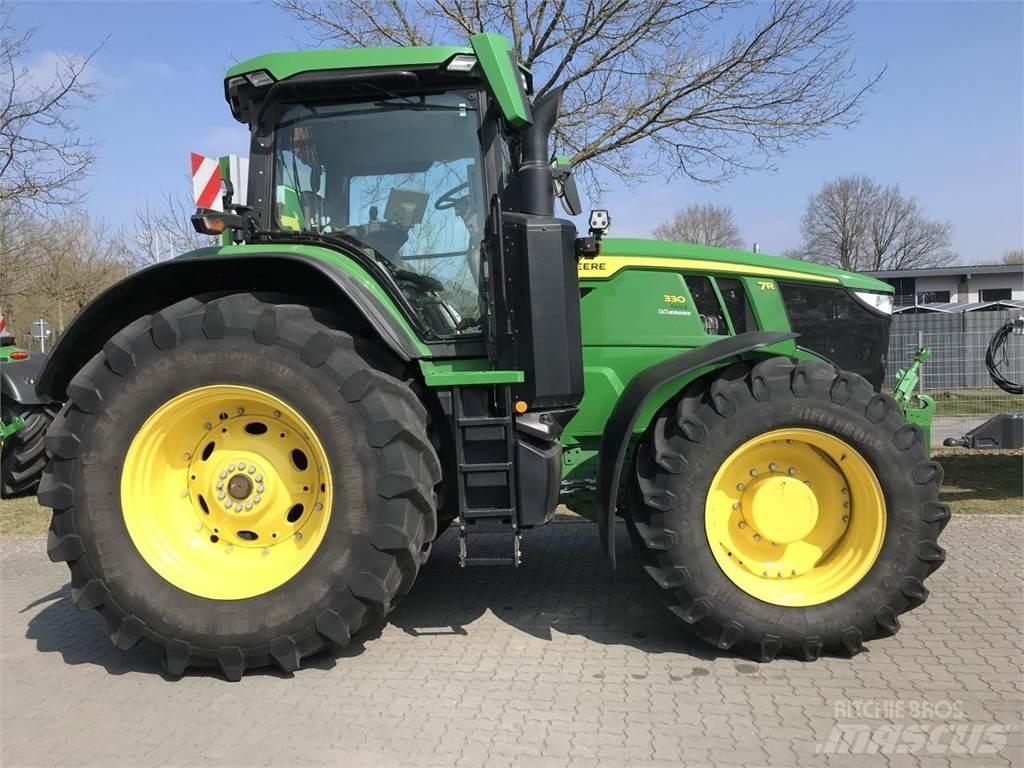 John Deere 7R 330 Traktorid