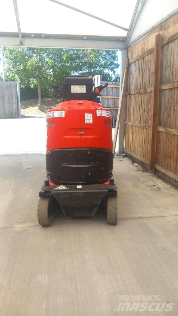 Manitou 100 VJR Vertikaalsed mast tõstukid