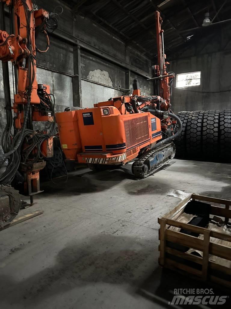 Tamrock RANGER 500-2 Vertikaalsed puurmasinad