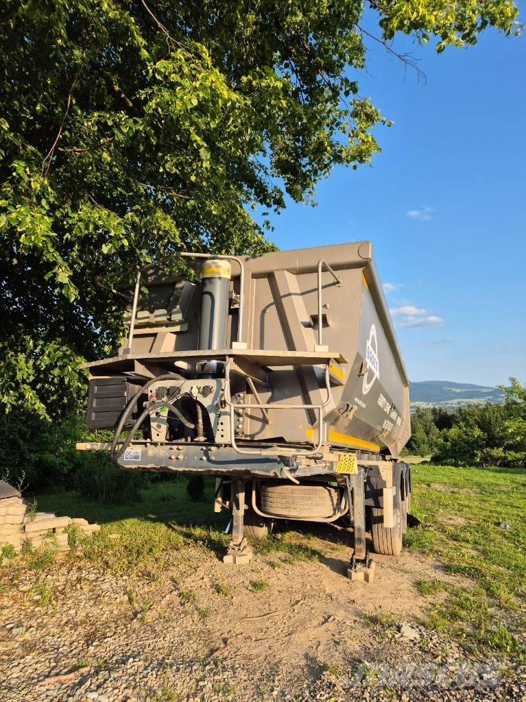 Bodex KIS Kallur-poolhaagised