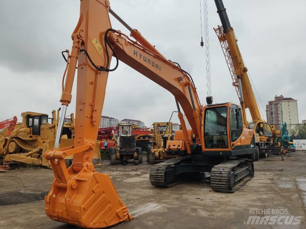 Hyundai R220LC-9S Roomikekskavaatorid
