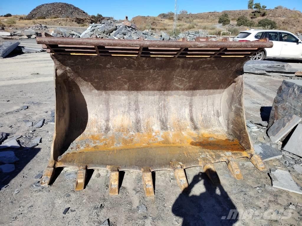 Hitachi ZW 180-6 Rataslaadurid